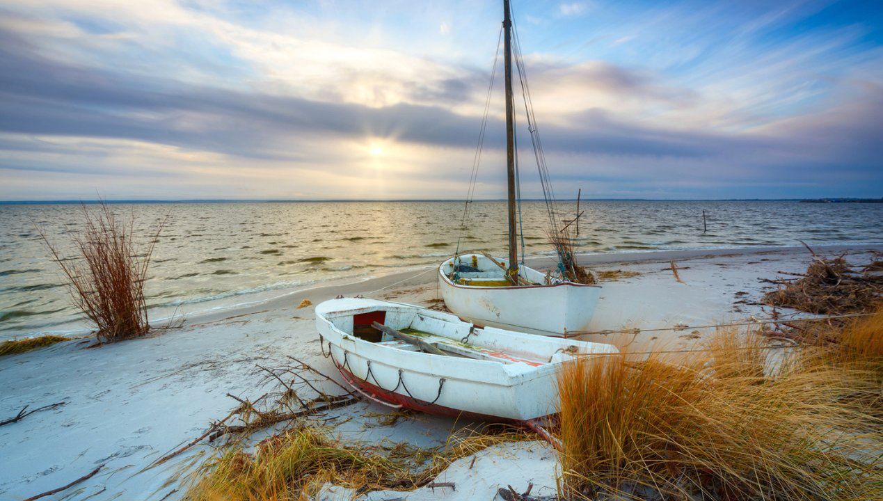 plaża bez tłumów nad Bałtykiem, fot. Getty Images