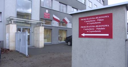 Dwie kobiety zginęły na przejściu dla pieszych. 80-letni kierowca usłyszał zarzut