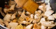 Pieczarki puszczają wodę? To przez błąd, który popełniają nawet eksperci kulinarni