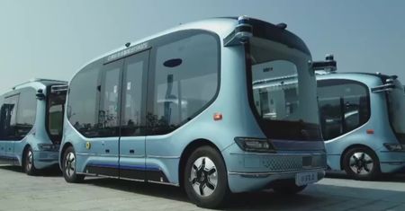 Od 1 lipca chińskie Zhengzhou uruchomi 8 linii, obsługiwanych wyłącznie przez autonomiczne autobusy.