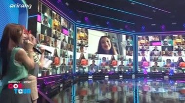 Viki Gabor w Korei Południowej