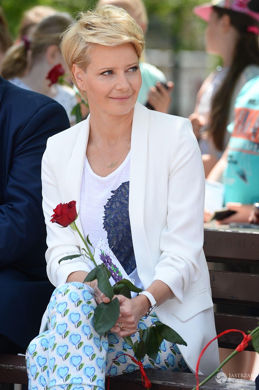 Małgorzata Kożuchowska z różą