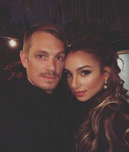 Joel kinnaman i Cleo Wattenström