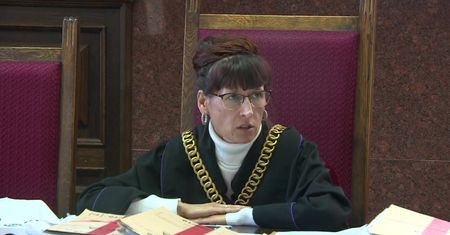 “Takie zachowania będą spotykały się z surową reakcją”. Pięć miesięcy więzienia za atak na załogę pogotowia