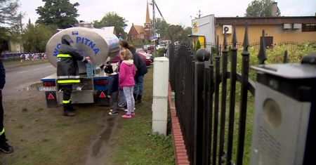 Groźne bakterie w wodzie w Wielkopolsce. Sanepid wydał ostrzeżenia