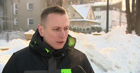 135 tys. zł kosztowała naprawa dwóch limuzyn z kolumny B. Szydło