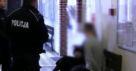 Pijany staranował policję, teraz grozi mu wieloletnie więzienie