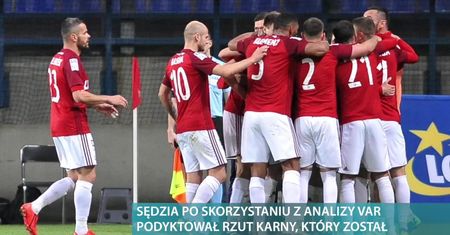 Wisła Kraków wygrała z Koroną Kielce 1:0 po golu z rzutu karnego