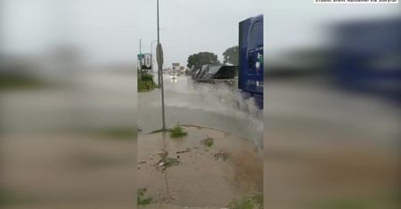 Miasteczko Watertown pod wodą. Intensywne burze sprawiły, że ulice w Dakocie są zalane