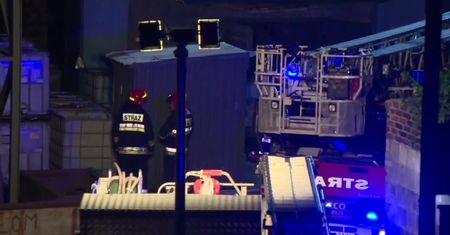 21 zastępów straży pożarnej walczyło z pożarem w sortowni węgla na terenie kopalni w Knurowie