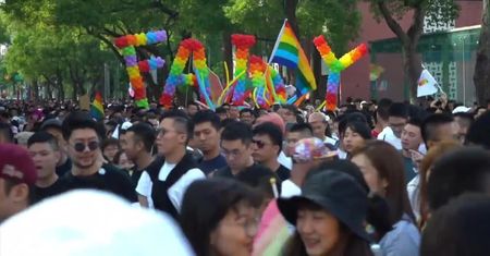 Wielotysięczna Parada Równości w Tajpej. Taiwan szykuje się do referendum ws. małżeństw homoseksualnych