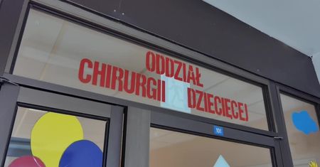 Zarzuty dla szpitalnego kapelana w Pile. Za “inne czynności seksualne” wobec 17-latki