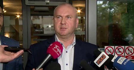 Były szef CBA z zarzutami