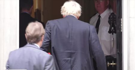 Szef brytyjskiego MSZ B. Johnson podał się do dymisji. Rząd T. May trzeszczy na skutek tarć wokół formuły brexitu