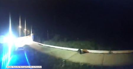 Głowa szopa utknęła w słoiku po maśle orzechowym. Z pomocą ruszyli amerykańcy policjanci