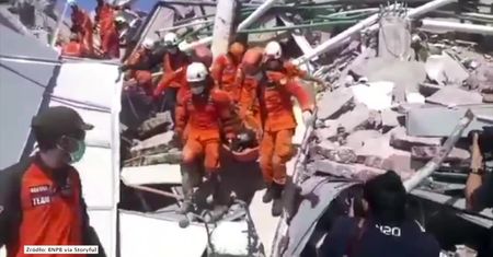 Ponad 830 zabitych po tsunami w Indonezji. Liczba ofiar może się zwiększyć