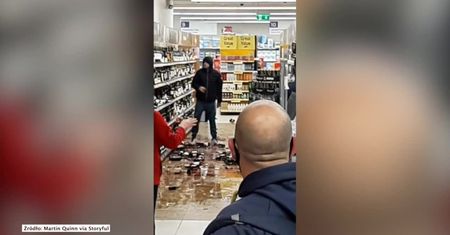 Nie miał na sobie maseczki w sklepie. Gdy zwrócono mu na to uwagę, zaczął rozbijać butelki alkoholu