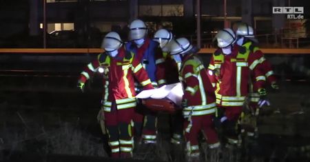 Dwóch nastolatków zginęło porażonych prądem na pociągu w północnych Niemczech