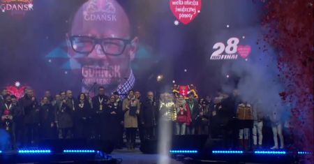 „Światełko do nieba” w Gdańsku. A. Dulkiewicz wspominała P. Adamowicza, Organek zaśpiewał “Imagine” Johna Lennona
