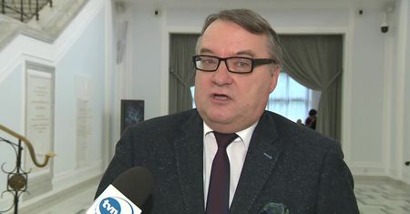 Zarzuty przywłaszczenia “mienia o znacznej wartości” i areszt dla kasjerki CBA i jej męża.