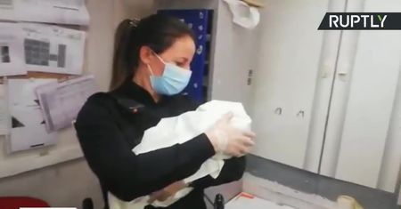 Noworodek pozostawiony w supermarkecie w środkowej Hiszpanii. Policja szuka matki dziecka