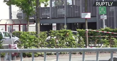 Ponowny lockdown powiatu na zachodzie Niemiec. W miejscowej rzeźni potwierdzono ponad 1500 przypadków zakażenia