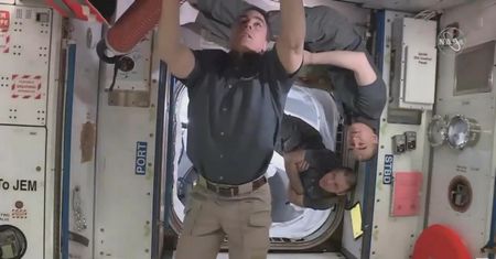 SpaceX Dragon odłączył się od Międzynarodowej Stacji Kosmicznej. Astronauci wracają na Ziemię