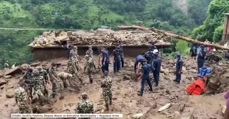 Osunięcia ziemi w Nepalu. Zginęło co najmniej 11 osób, a 20 uznaje się za zaginione