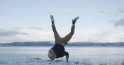 Norweski gimnastyk zyskał rzeszę fanów, wykonując spektakularne ćwiczenia kalisteniczne