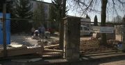 Sześć pielęgniarek oddelegowanych przez wojewodę do pracy w dotkniętym koronawirusem DPS-ie w Drzewicy