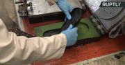 Kalifornijskie laboratorium wpadło na pomysł biodegradowalnych japonek z alg