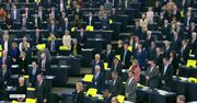 Opuszczone flagi i minuta ciszy. Parlament Europejski uczcił ofiary strzelaniny w Strasburgu
