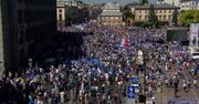“Dzisiaj politycy PiS patrzą na nas przerażeni”. Marsz Wolności w Warszawie