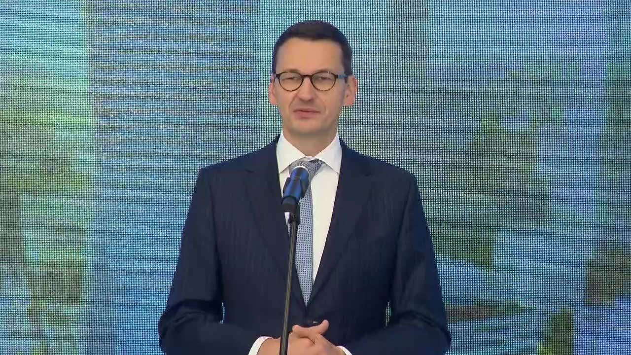 Premier: od 2015 r. zmniejszyliśmy lukę VAT o połowę