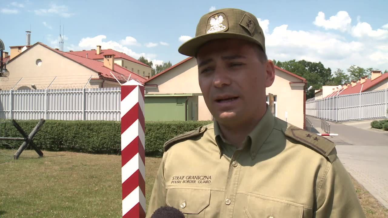 Szedł bez butów, miał związane ręce. Pobitego mężczyznę zauważył patrol straży granicznej