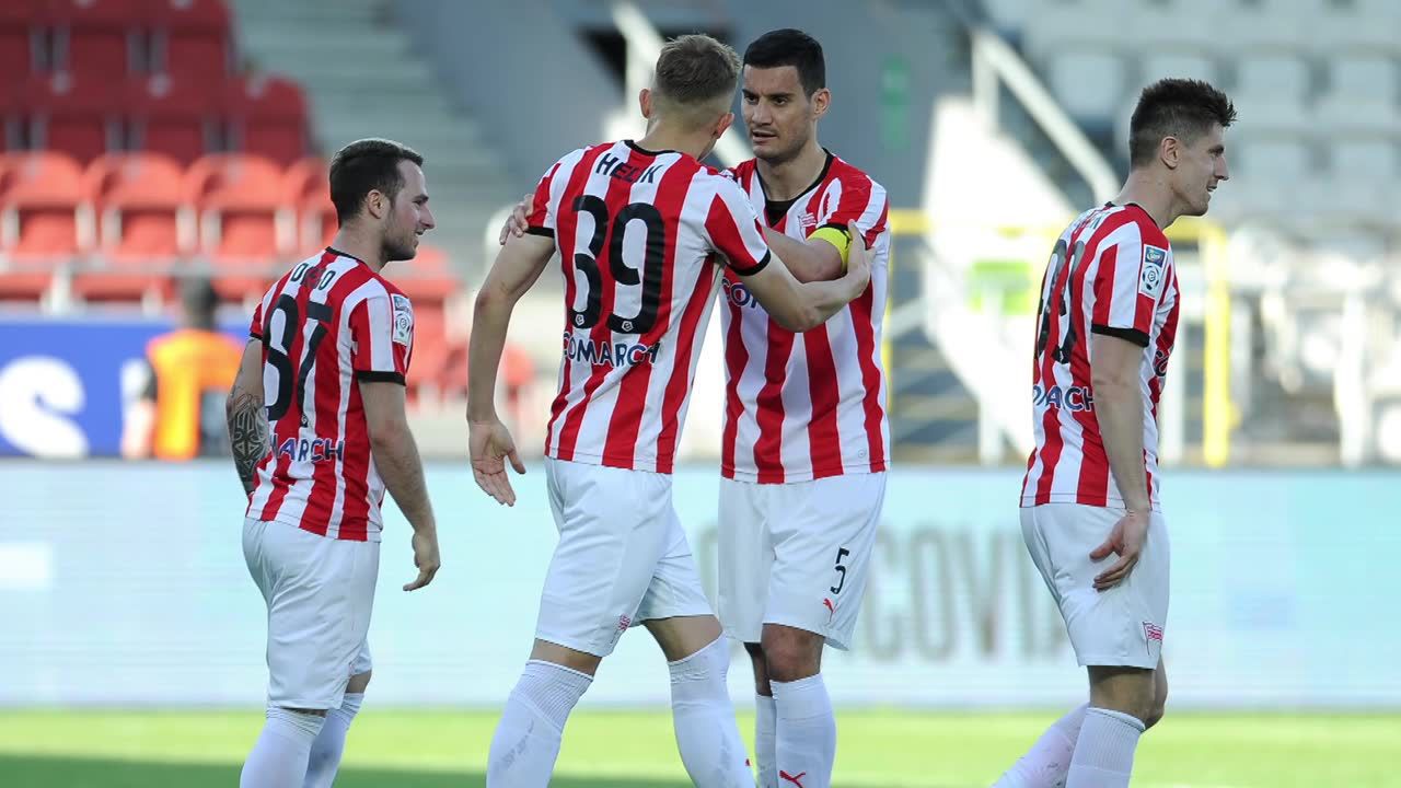 Cracovia wykorzystała atut swojego boiska. “Pasy” pokonały Piast Gliwice 2:1 w 31. kolejce Ekstraklasy