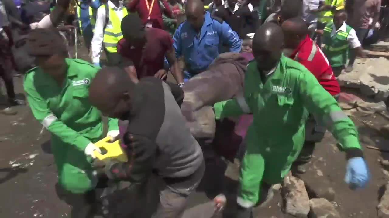 Sześciopiętrowy budynek zawalił się w Nairobi. Z gruzów uratowano co najmniej 10 osób