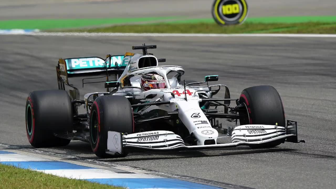 Lewis Hamilton po niezwykłej pogoni wygrał wyścig o Grand Prix Węgier. Max Verstappen był drugi