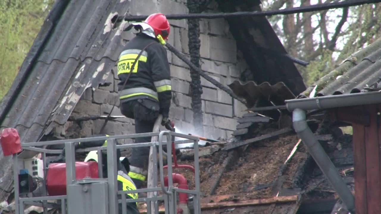 Pożar domu wielorodzinnego na Pomorzu