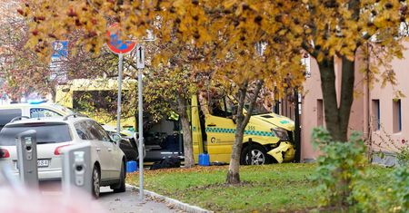 Norwegia. Atak w Oslo. Uzbrojony mężczyzna, porwał karetkę i wjechał nią w tłum
