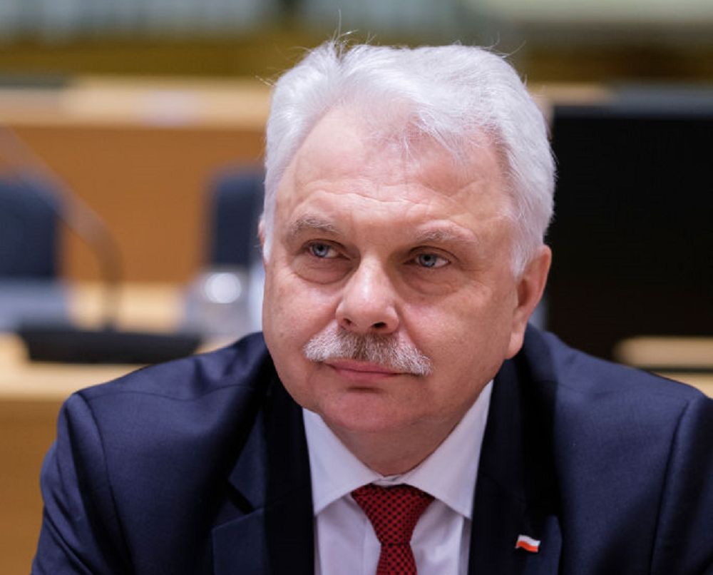 Koronawirus. Waldemar Kraska komentuje.