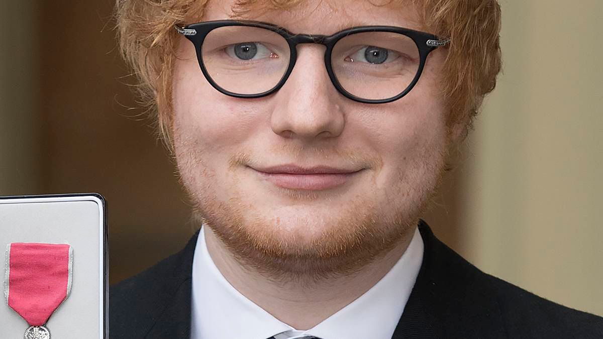 Ed Sheeran z żoną zagrali razem w teledysku! Nie brakuje scen w łóżku