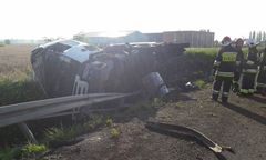 Groźny wypadek w Wielkopolsce. Zderzenie dwóch ciężarówek