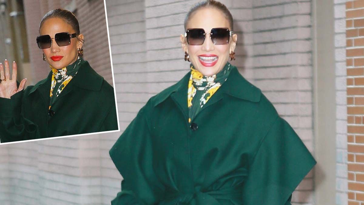 Jennifer Lopez podbiła Nowy Jork w wiosennej stylizacji. Hitem jest jej torebka. Identyczną ma księżna Kate