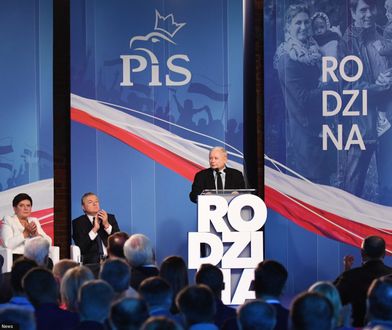Wyborcza ofensywa obozu władzy. Jarosław Kaczyński kuruje się na kampanię, PiS szykuje konwencję