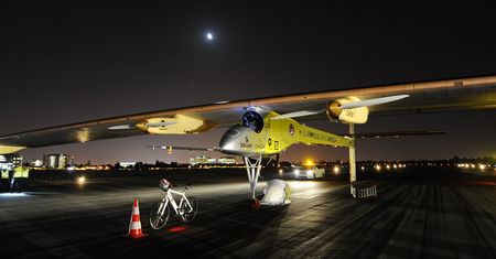Samolot Solar Impulse przemierza wszerz USA