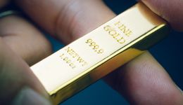 Złoto osiąga historyczną wartość. Nowy rekord pobity. W górę też srebro i platyna