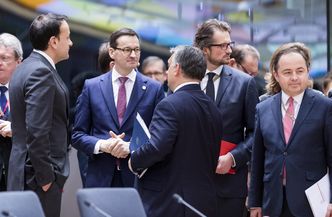 Upór Polski w sprawie uchodźców będzie kosztował 12 mld euro? "PiS o miłosierdziu potrafi tylko mówić"