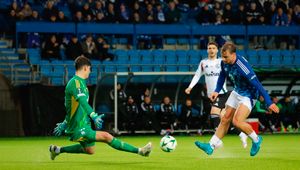 Gra o ćwierćfinały Ligi Konferencji. Legia goni, Jagiellonia ucieka