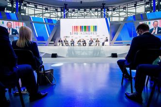 "Firma B. nie była współorganizatorem Kongresu 590". Umowę o współpracy z firmą Janusza J. podpisał podwykonawca